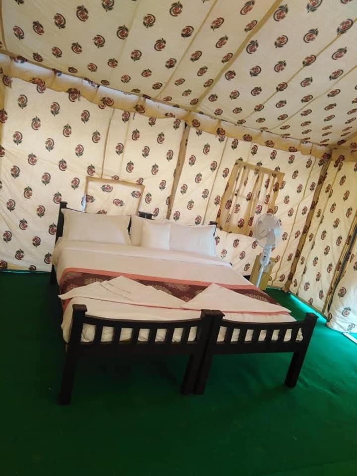 Om Luxury Resort Джайсалмер Номер фото